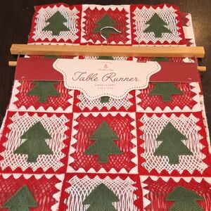 Festive Christmas Tree Table Runner in Red and Green